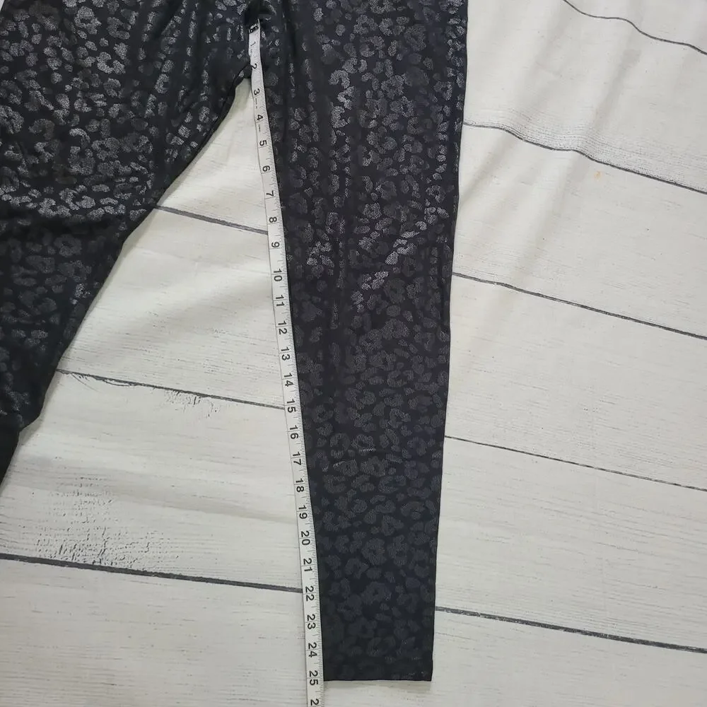 Chico's‎ Zenergy Size 8/10 Pull-On Ankle Leggings Metallic Shine Animal Print